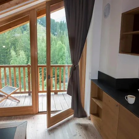 Jardin Des Alpes. * La Thuile