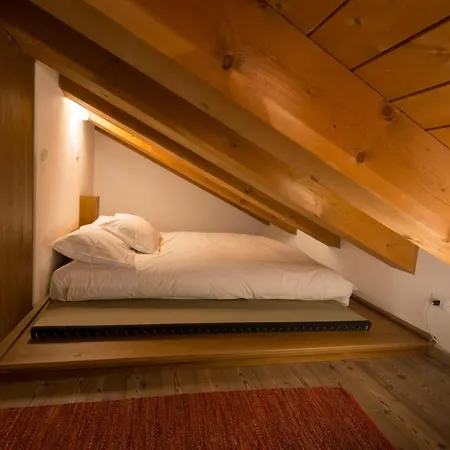 Appartement Jardin Des Alpes. La Thuile